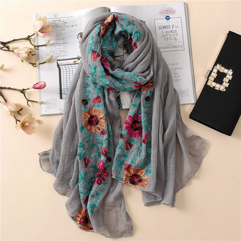 2026 Schlichter, bestickter Bl – Bandana Cotton Bewertung und Preis
