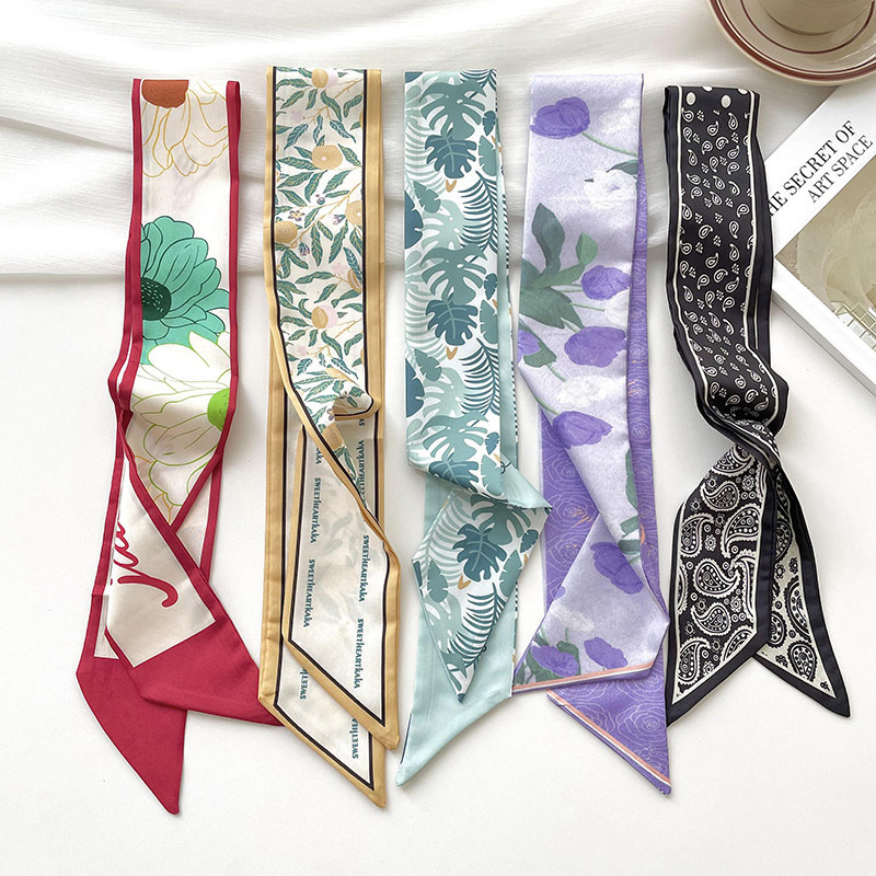 Neue Luxus Marke Modell Kleine – Silk Neck Scarf Bewertung und Preis